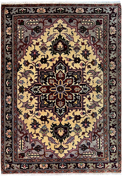 24288 - Heriz Hand-Knotted/Handmade Persian Rug/Carpet Traditional/Authentic/Size: 4'8" x 3'3"