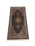 27473- Tabriz Persian Hand-knotted Carpet Authentic/Traditional Carpet/Rug/Size: 4'7" x 2'4"/140cm x 81cm