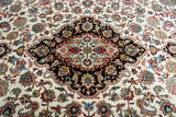 27948- Tabriz Persian Hand-knotted Carpet Authentic/Traditional Carpet/Rug/Size: 7'0" x 4'9"/213cm x 145cm