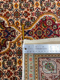 27121- Tabriz Persian Hand-knotted Carpet Authentic/Traditional Carpet/Rug/Size: 4'11" x 3'5"