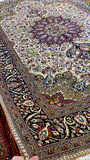 27853-Ghom Hand-knotted/Handmade Persian Rug/Carpet Traditional Authentic/ Size: 7'8" x 4'9"/203cm x 145cm