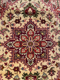 24288 - Heriz Hand-Knotted/Handmade Persian Rug/Carpet Traditional/Authentic/Size: 4'8" x 3'3"